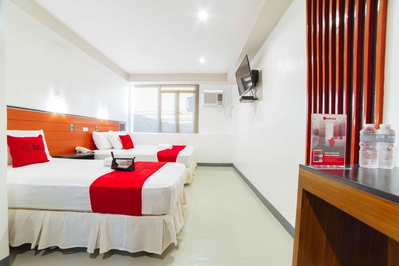 Reddoorz Plus Near San Pedro Cathedral Davao City Extérieur photo